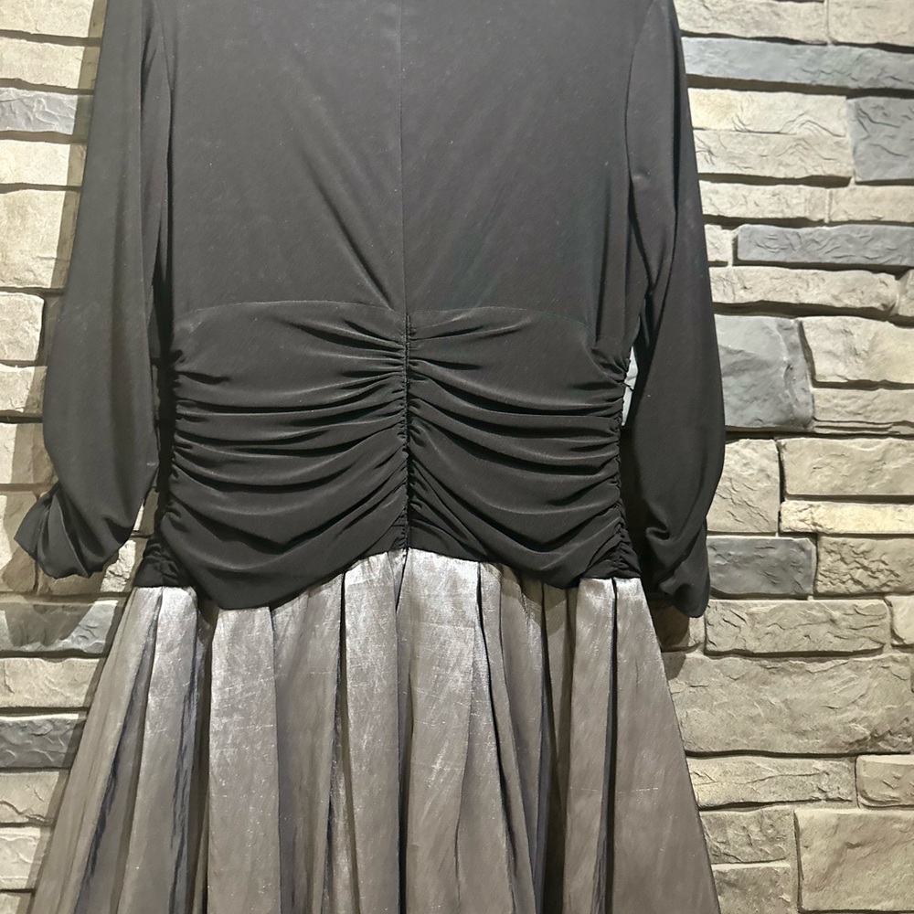 SL Fashions Black and Silver Dress - Picture 5 of 6